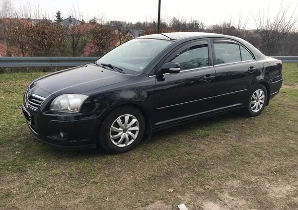 Toyota Avensis cena 13900 przebieg: 297000, rok produkcji 2006 z Świdwin małe 67